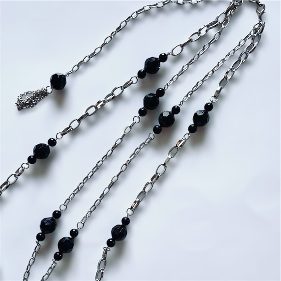 Double strand chain necklace with backdrop - Picture 7 of 7
